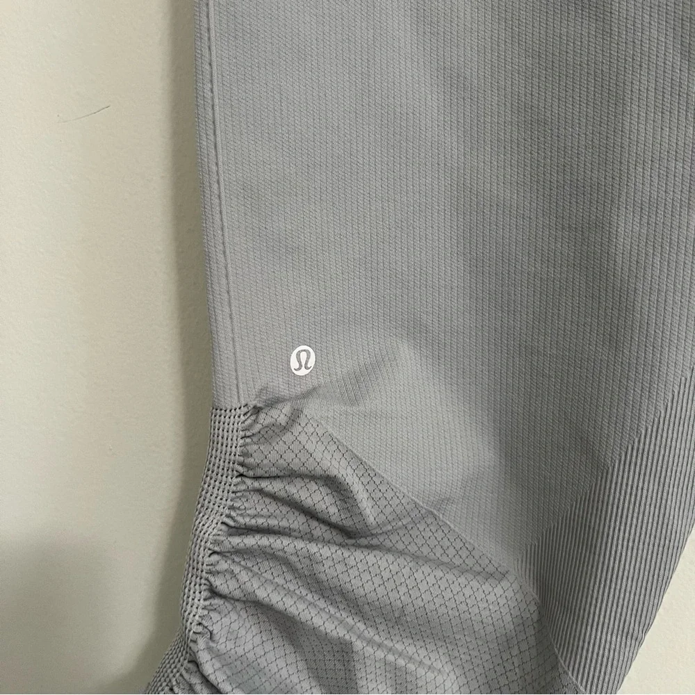Lululemon In The Flow Crop Legging